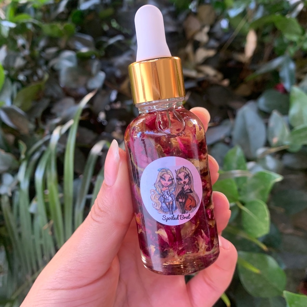 Rose face serums